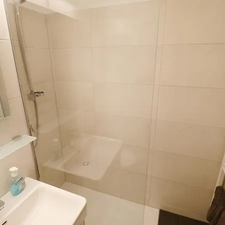 App 1103 - Mit Der Kuckucksuhr, Mit Indoorpool, Appartement